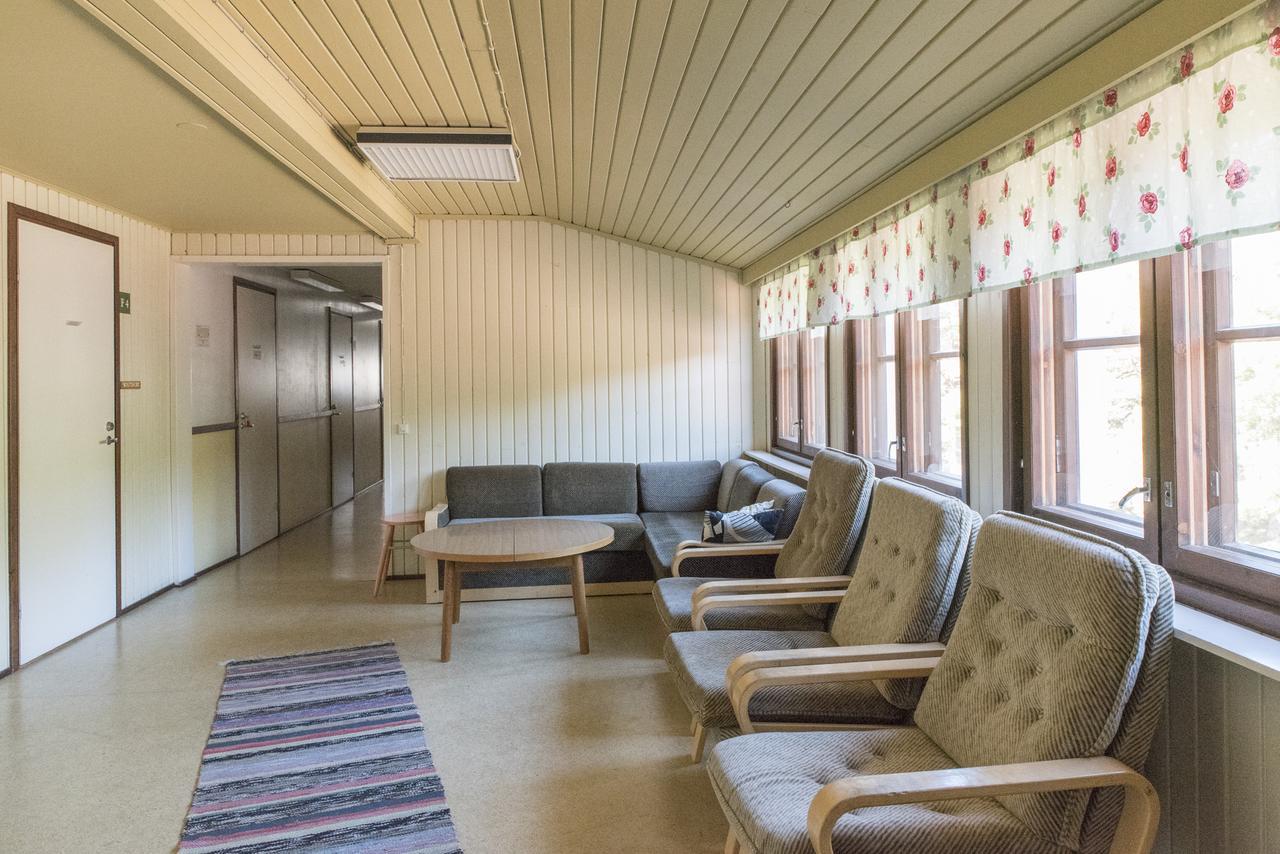 Skärgårdsskolan Saaristokoulu Hotell Houtskar Exteriör bild